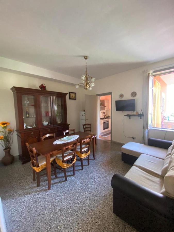Casa Vacanza Santa Teresa Di Riva Exterior photo